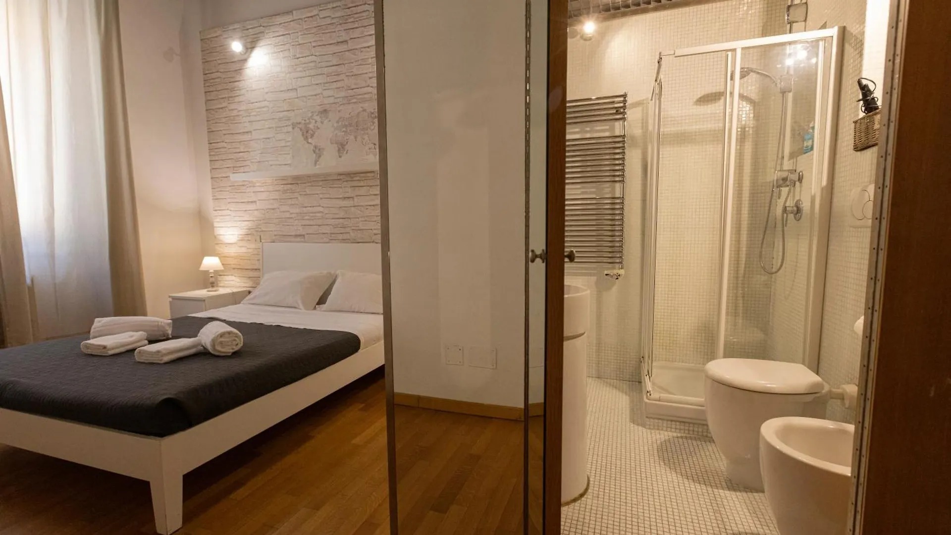 Barberini Apt Close To Fontana Di Trevi Rom