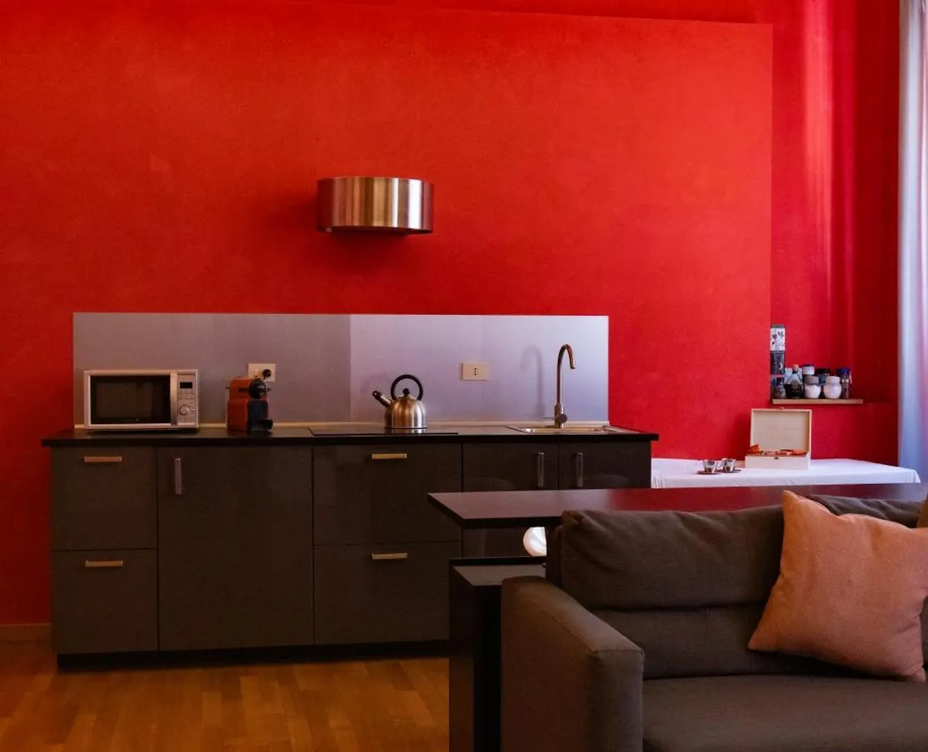 Barberini Apt Close To Fontana Di Trevi Rom 0*,  Italien
